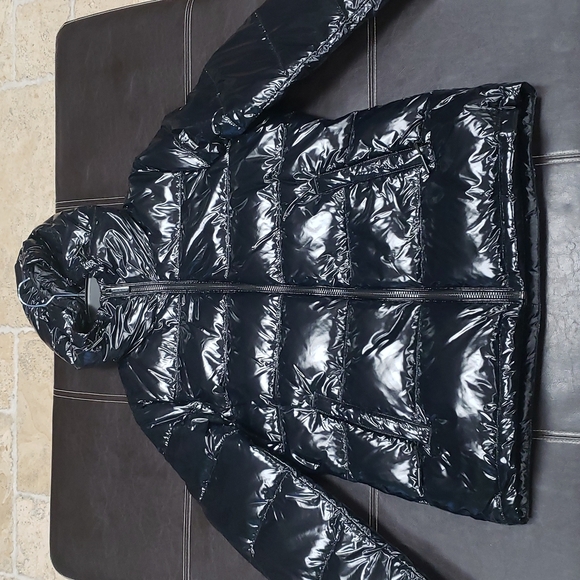 MICHAEL Michael Kors Quilted Puffer Jacket - Picture 5 of 7